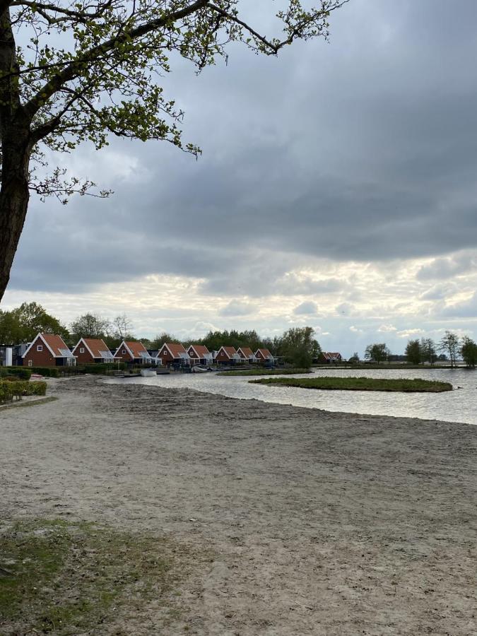 Luxe En Gezellig Chalet Aan Veluwemeer 4 Pers Хульсхорст Экстерьер фото